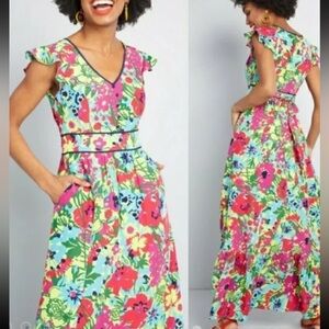 Modcloth 'Eyes On You' Maxi Dress Multicolor Floral Flutter Sleeve Size Medium